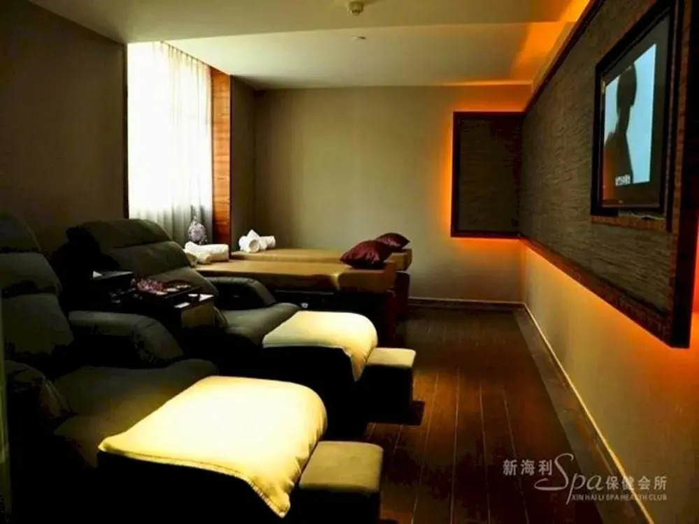 Zhuhai Herry Hotel