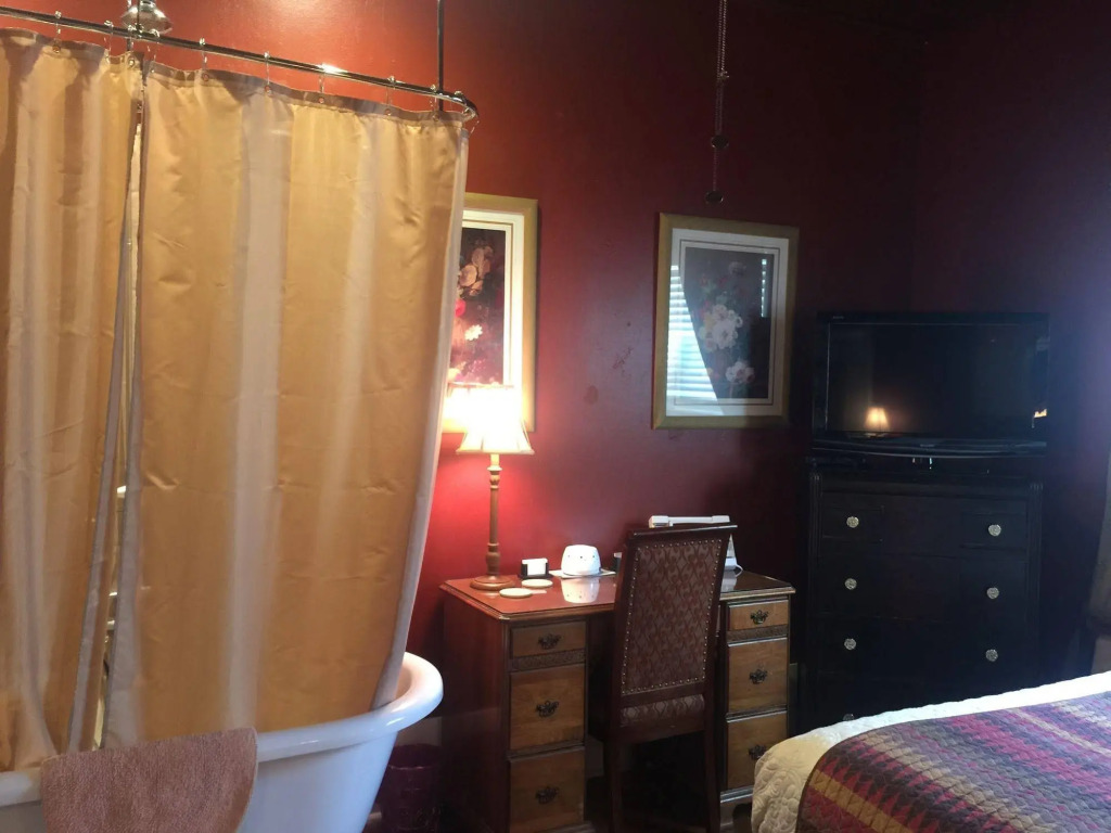 Vara Guest House