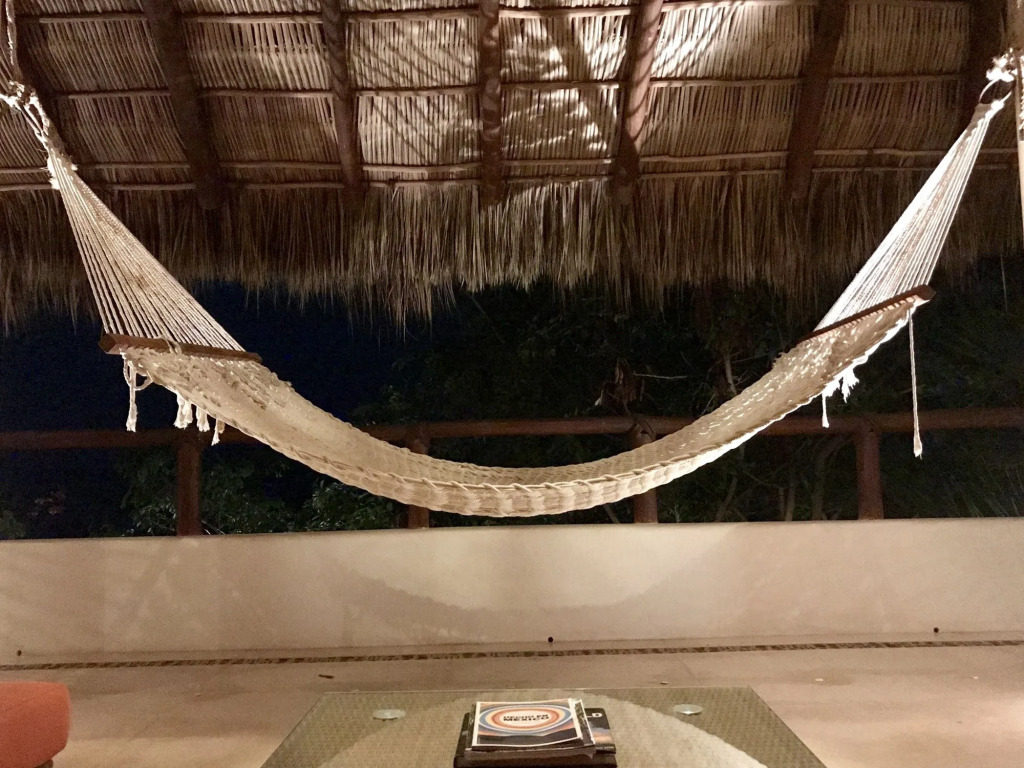Zoa Hotel
