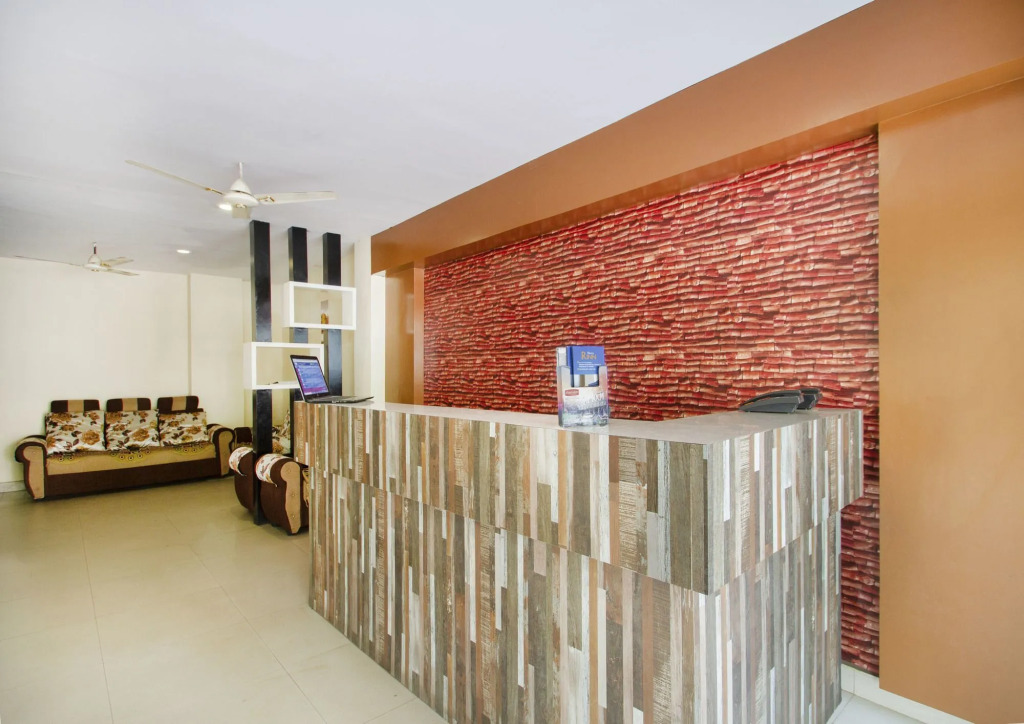 Hotel Rinn Lakdikapul