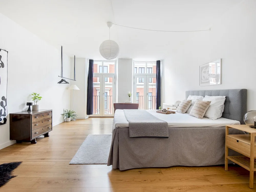 Leaves 2- Chic Apt for 8 Persons in Central Copenhagen