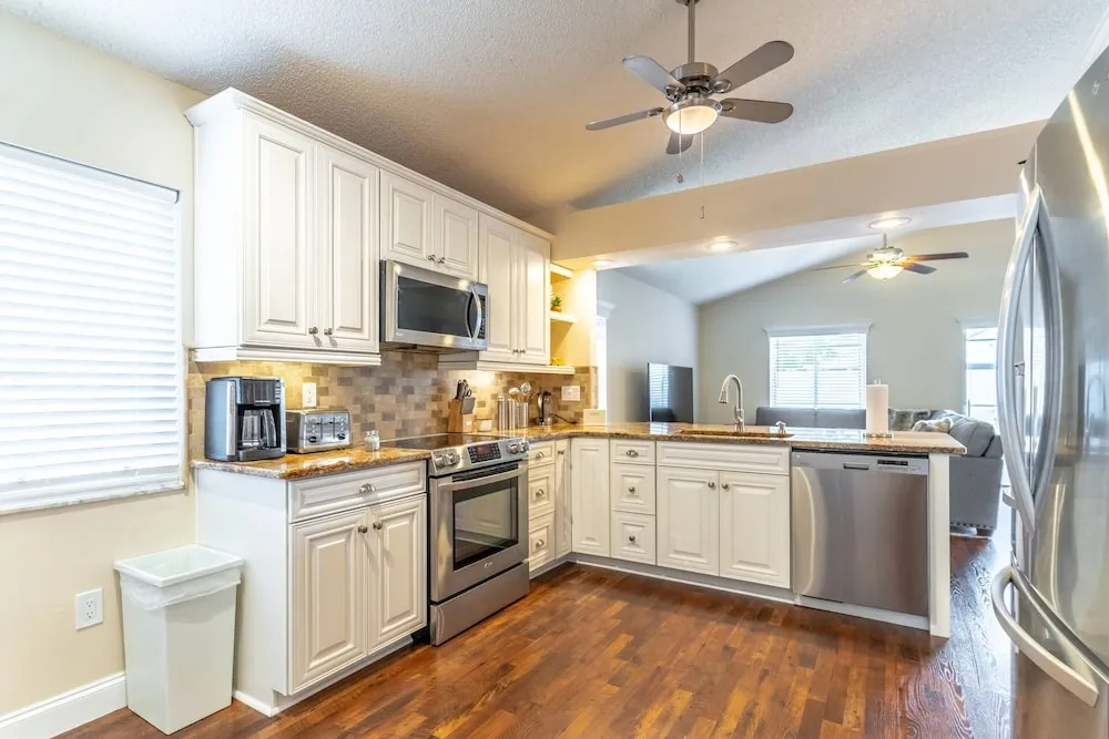 2616 Montego Bay