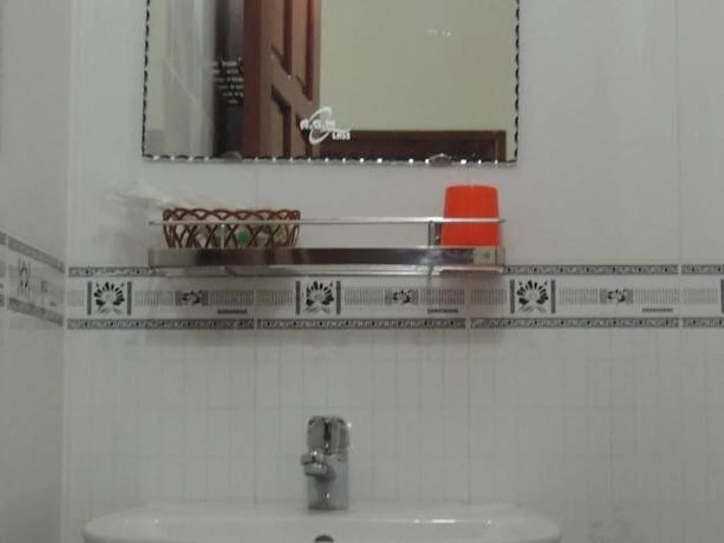 OYO 971 Lam Hoang Hotel (Vaccinated Staff)