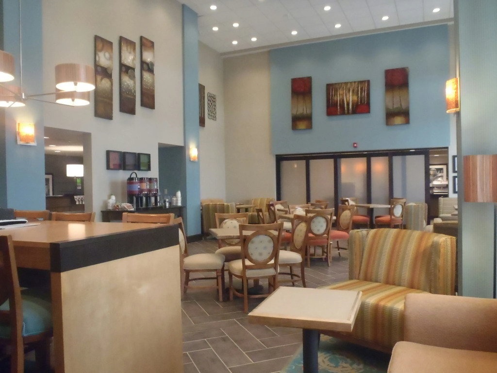 Hampton Inn & Suites Wiggins