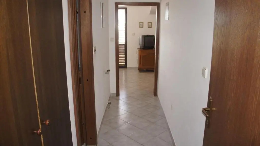 Suran Apartments