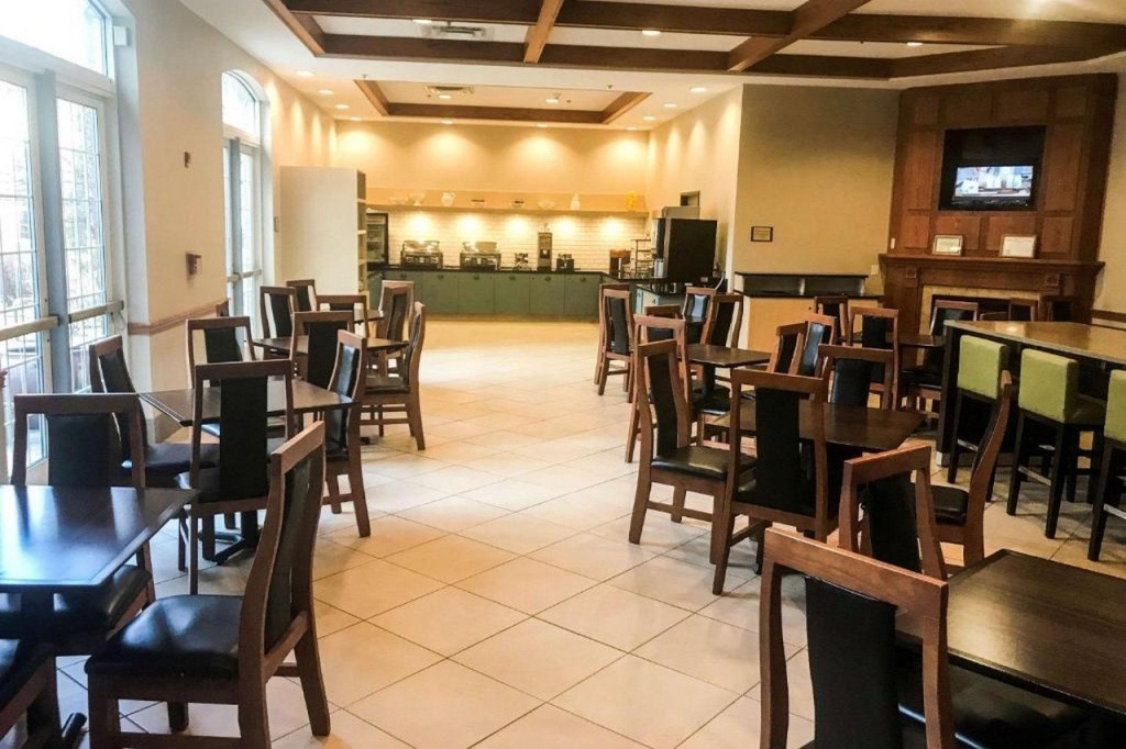 Country Inn & Suites by Radisson, Elk Grove Village-Itasca