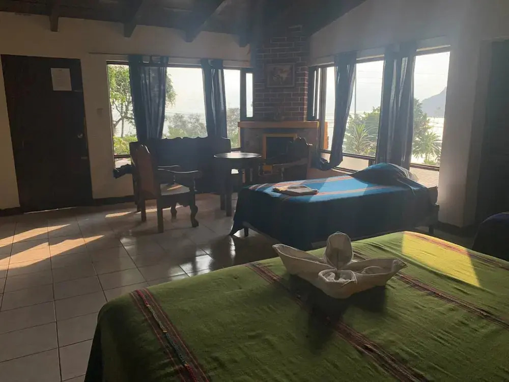 Hotel Bahia Atitlan