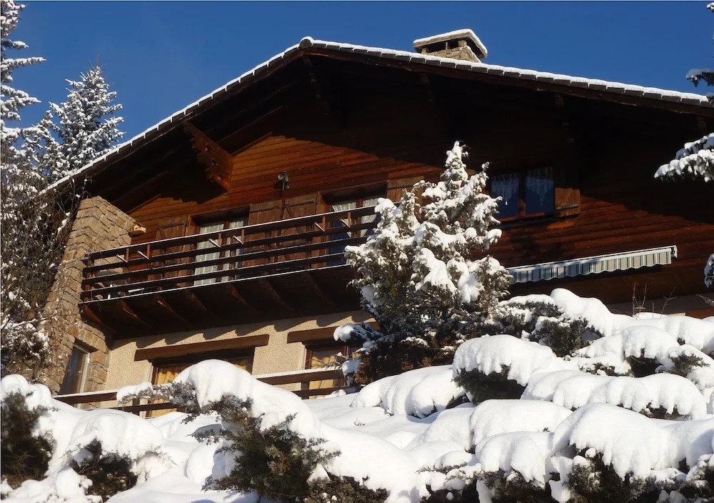 Chalet De Montagne