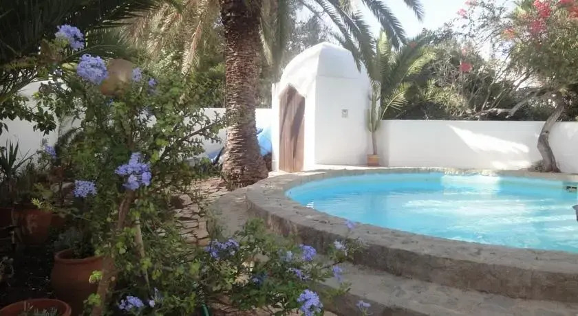 Caricol Holiday Home