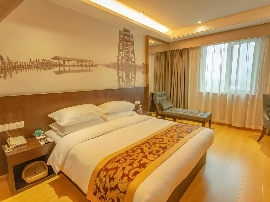 GreenTree Inn Huzhou Wuxing District South Street Chaoyin Bridge Business Hotel