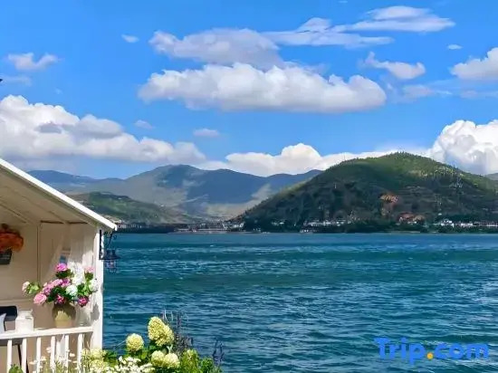 Hai Shang Yun She · Zihang Inn