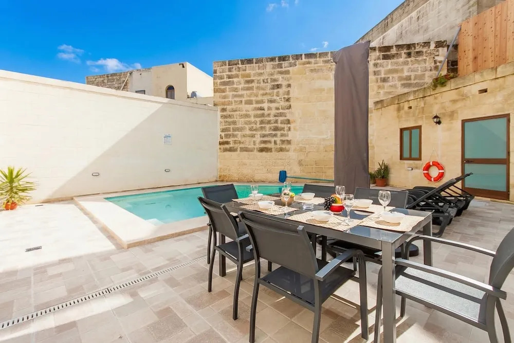 Nadurija, So Nice Gozitan Villa + Pool - Happy Rentals