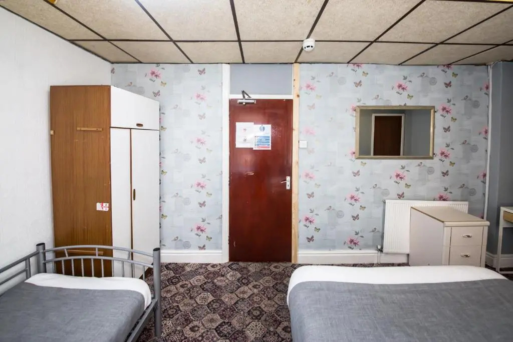 MyRoomz Silver Strand Hotel