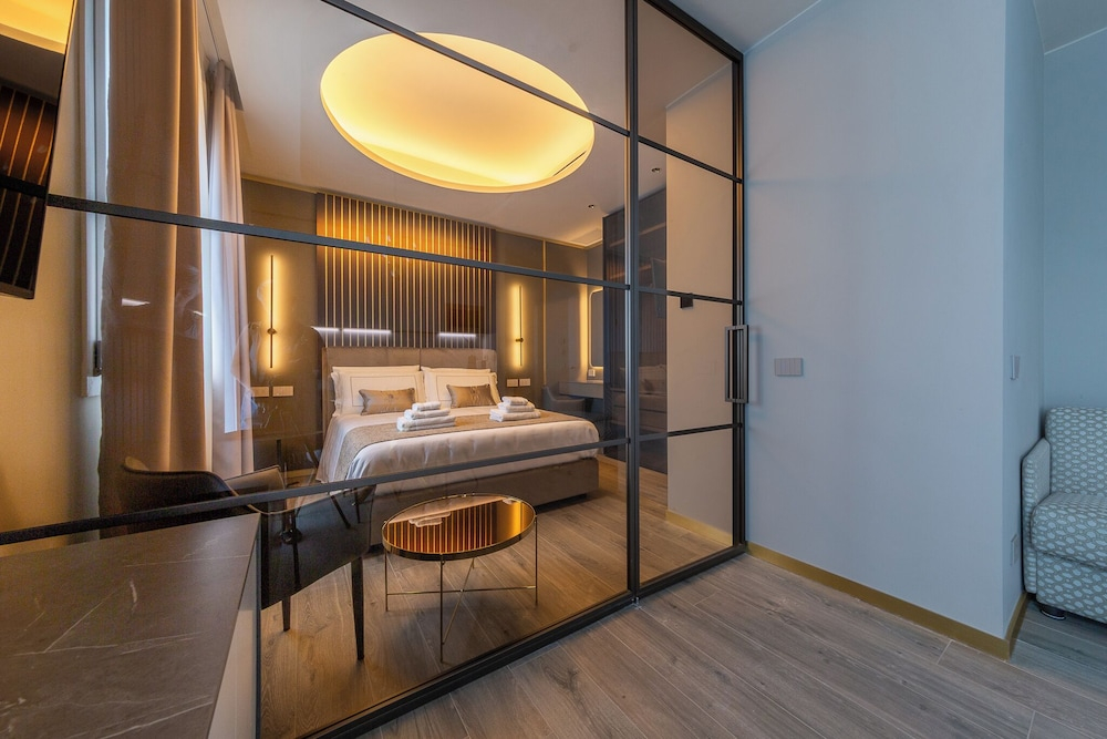 MW Apartments