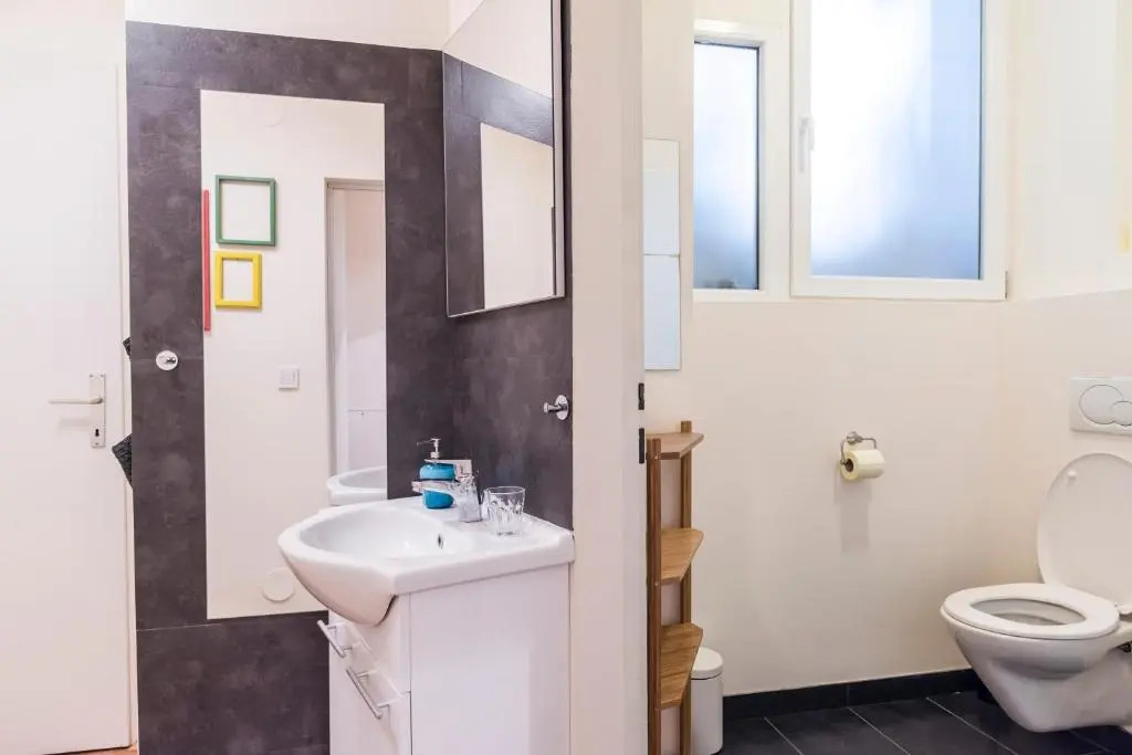 Junior Suite Fasangasse by welcome2vienna