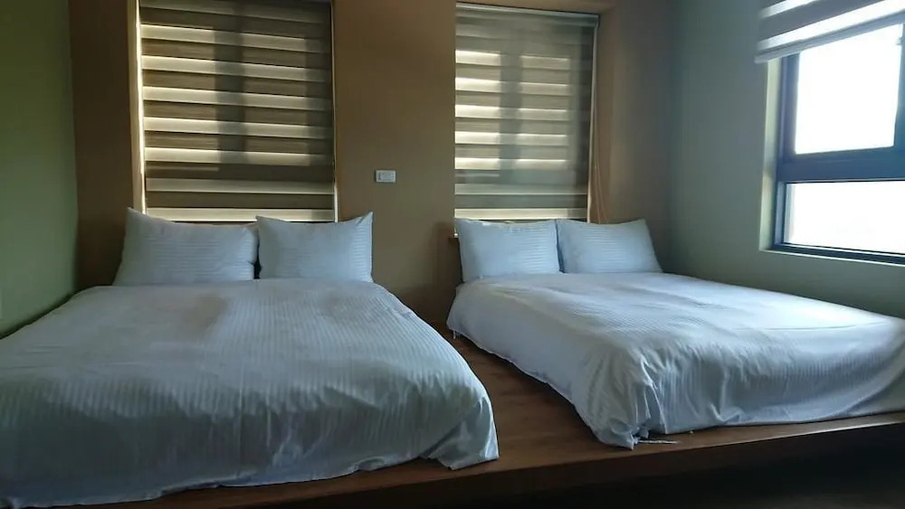 Zhaohong homestay