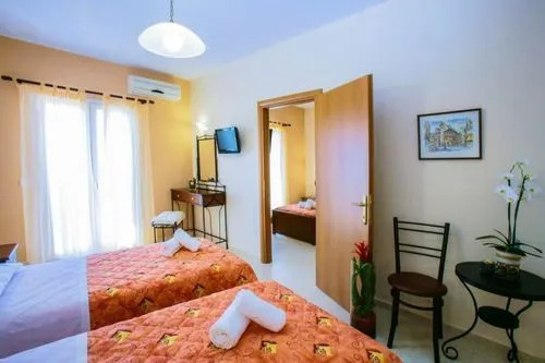 Finikas Hotel