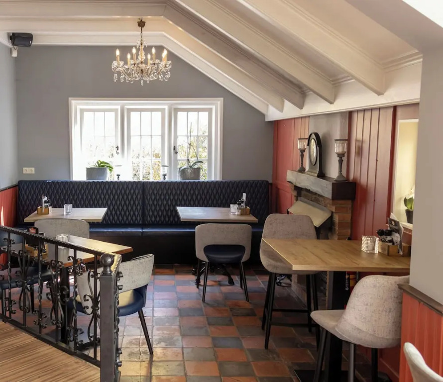 Hotel De Torenhoeve
