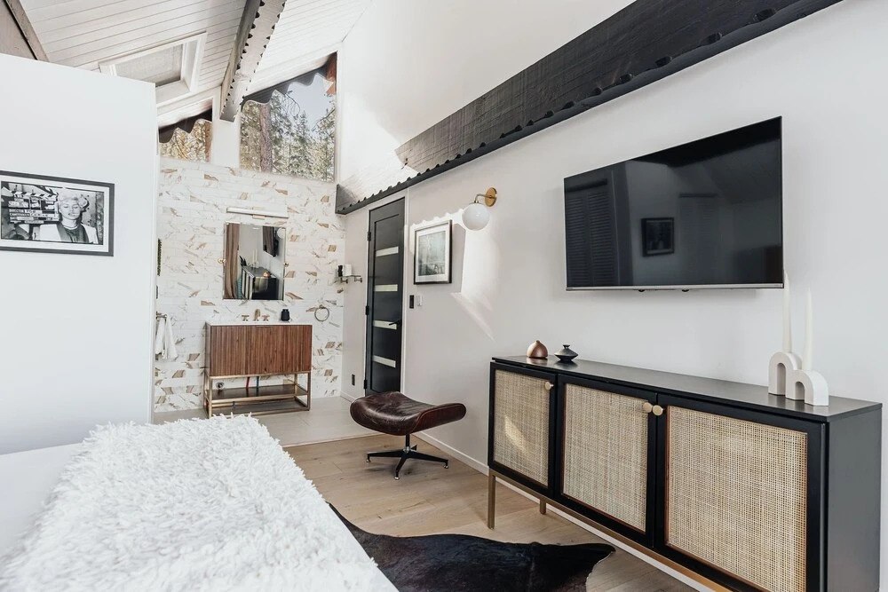Little Pine Chalet
