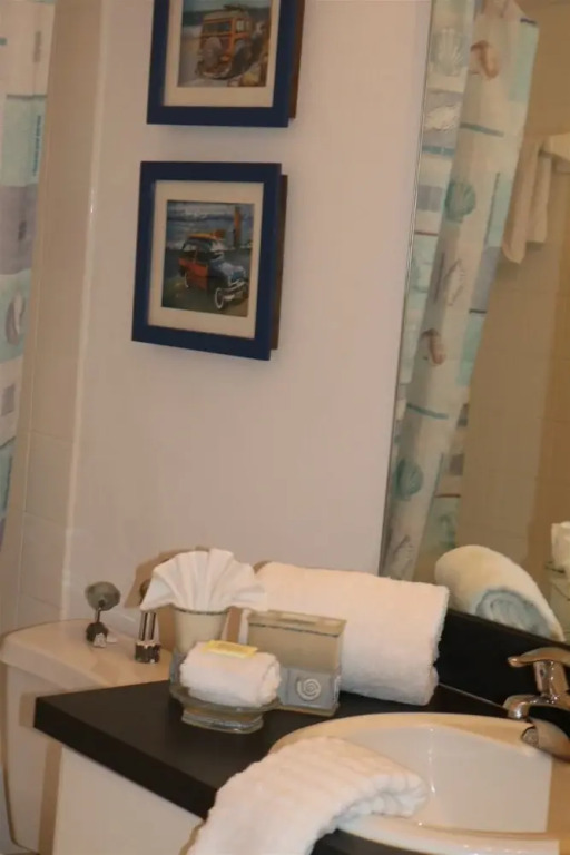 Stunning 4 bed Villa With South Facing Pool and spa With no Immediate Rear Neighbours - 15