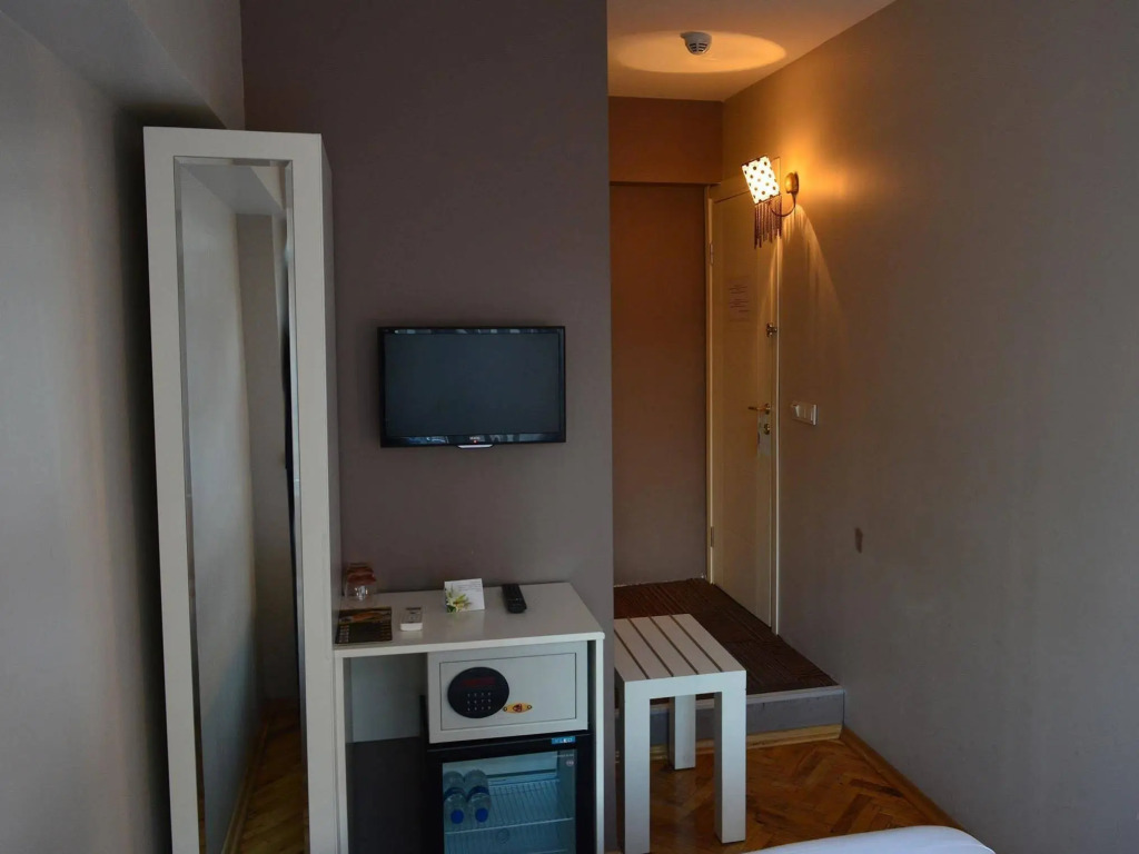 Depo Residence