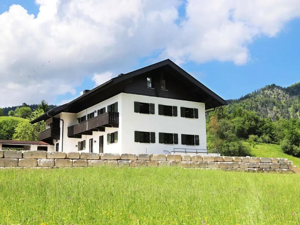 Zollhaus 65