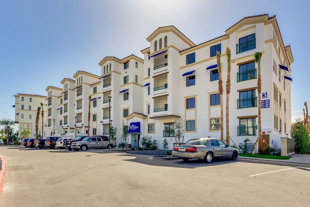 Queen Creek #445 - 3 Br Condo