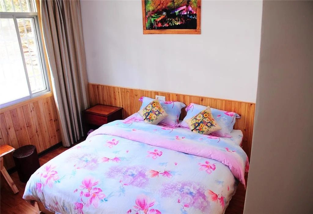 Qingfengge Hostel