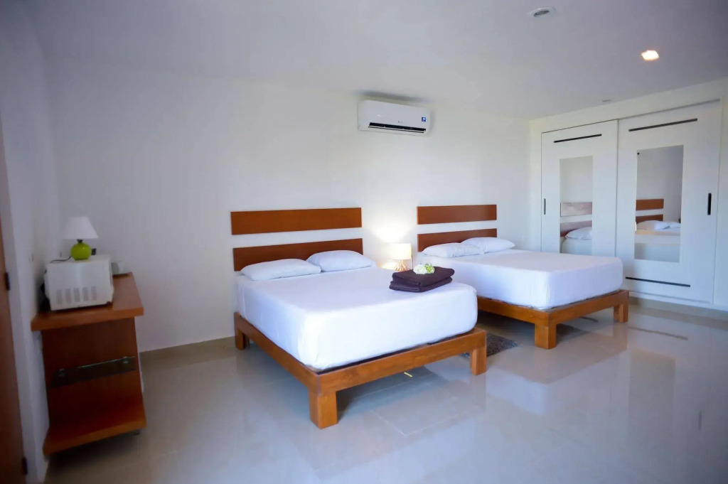 Sunrise 42 Suites Hotel
