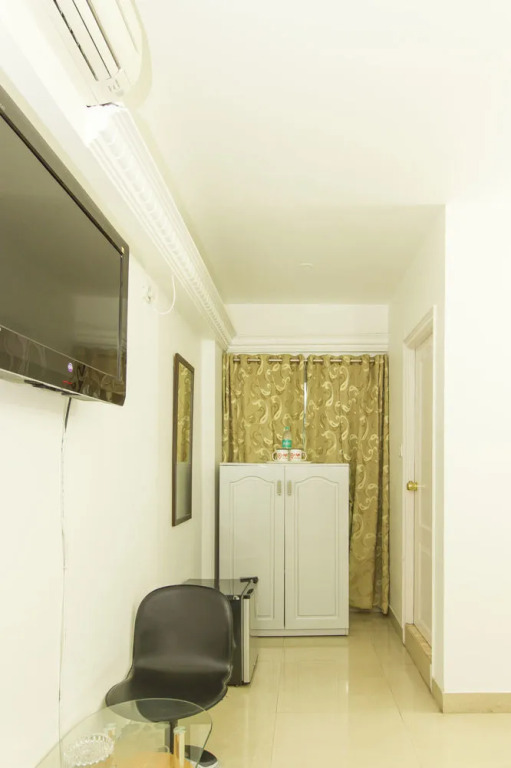 OYO 347 Hotel Fiesta Grand