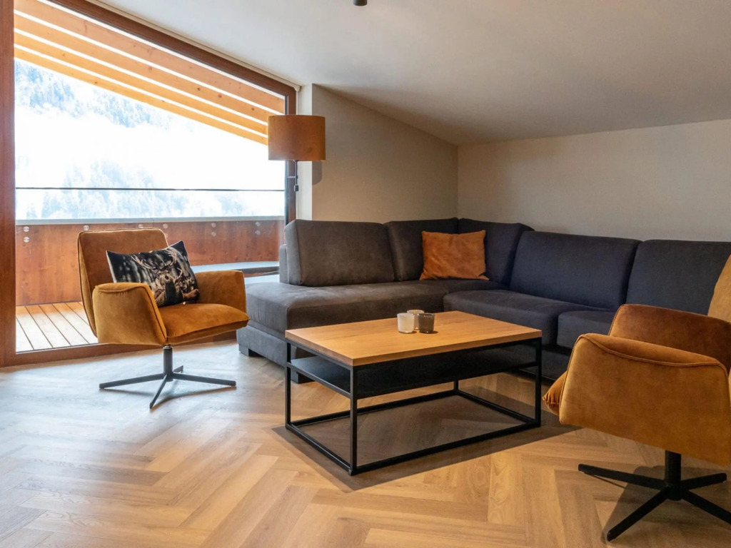 Stylish penthouse, ski lift at 600 m