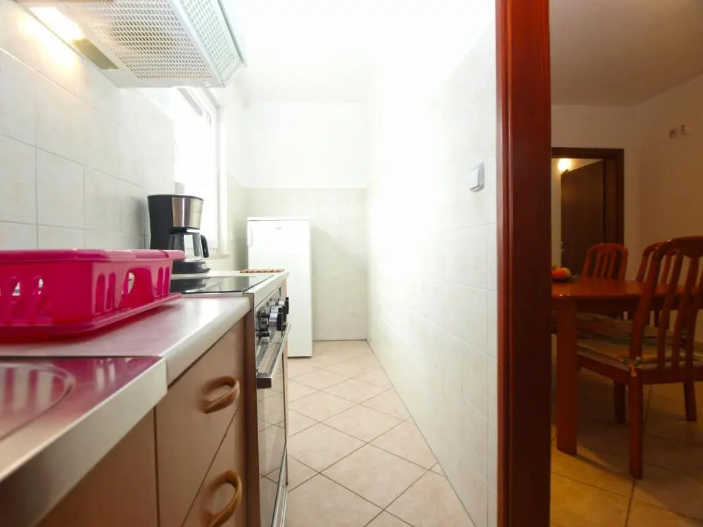 Apartment Alma 1600