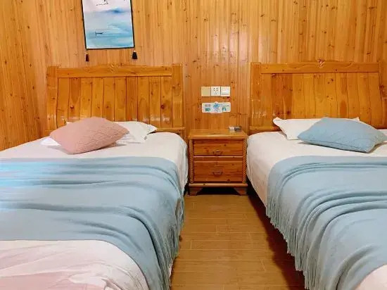 Wangwang Mountain Cottage