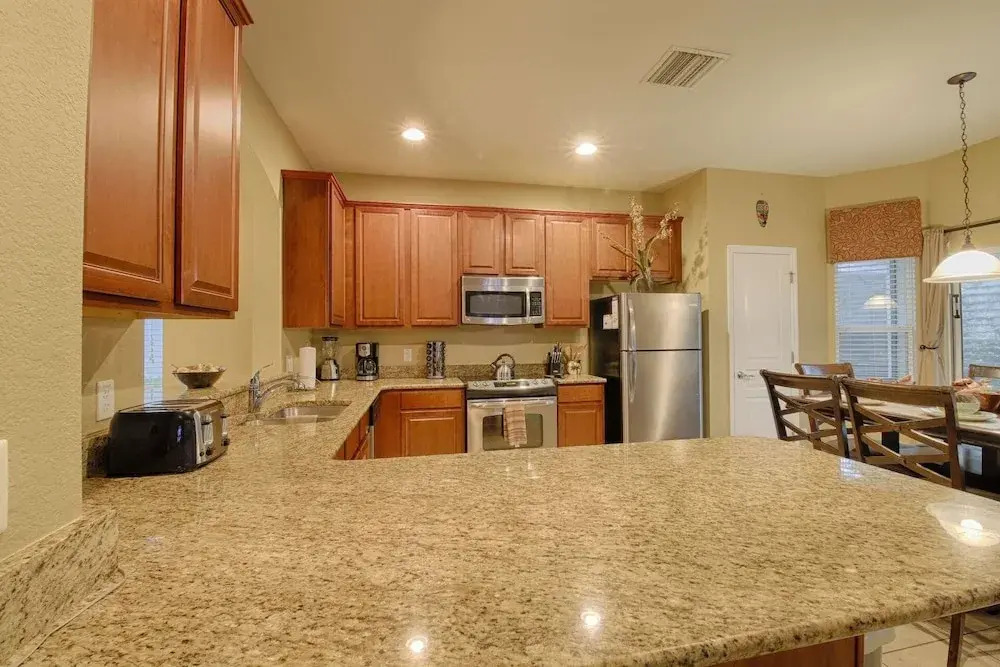2540 Windsor Hills