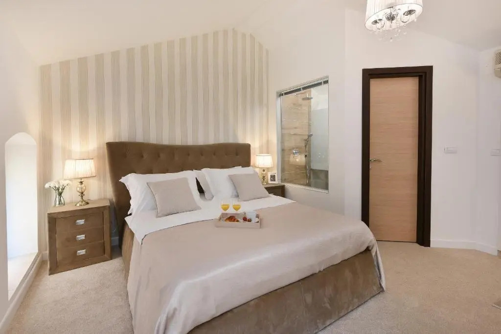 Harveys luxury rooms