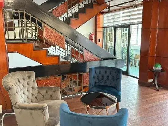 CU Boutique Hotel
