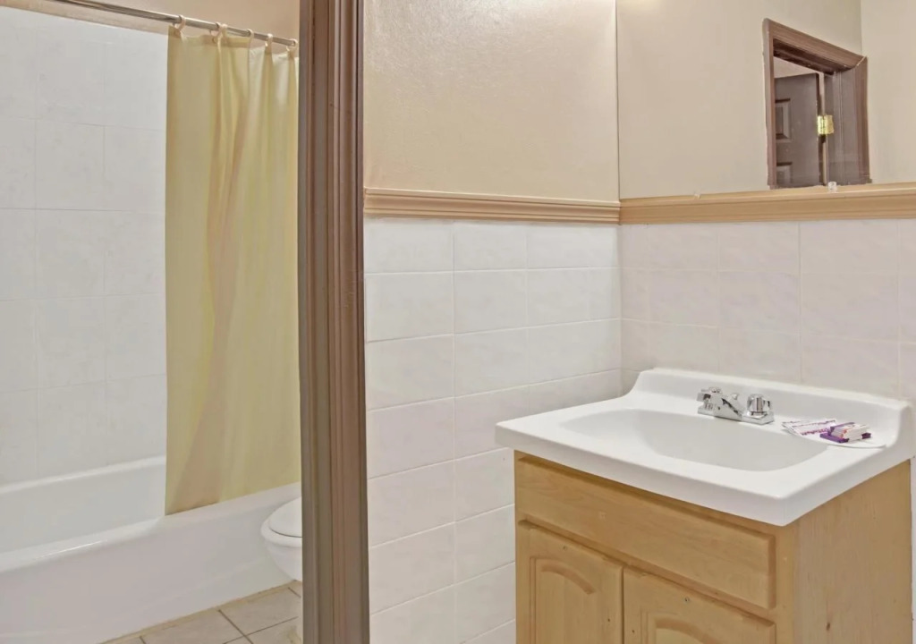 Knights Inn Pine Brook