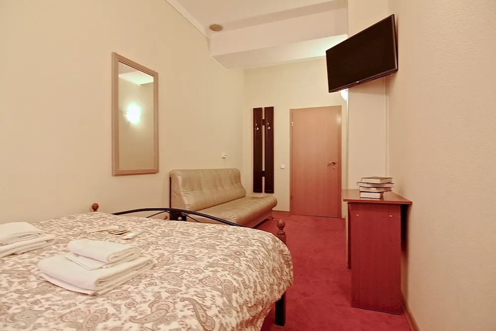 Solo Hostel