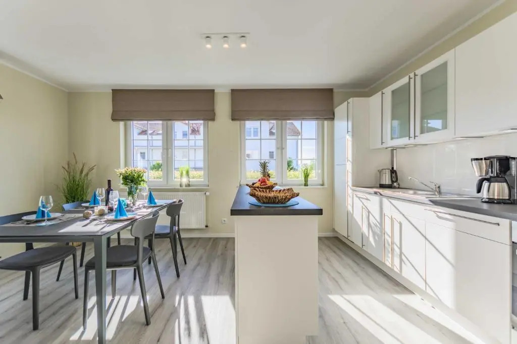 Haus Lotsenberg Apartments mit 8 Ferienwohnungen