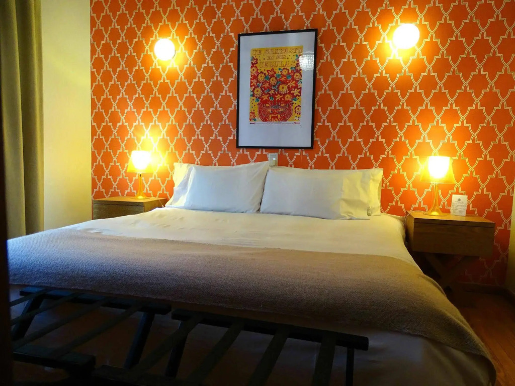 Sacha Mistol Art Hotel
