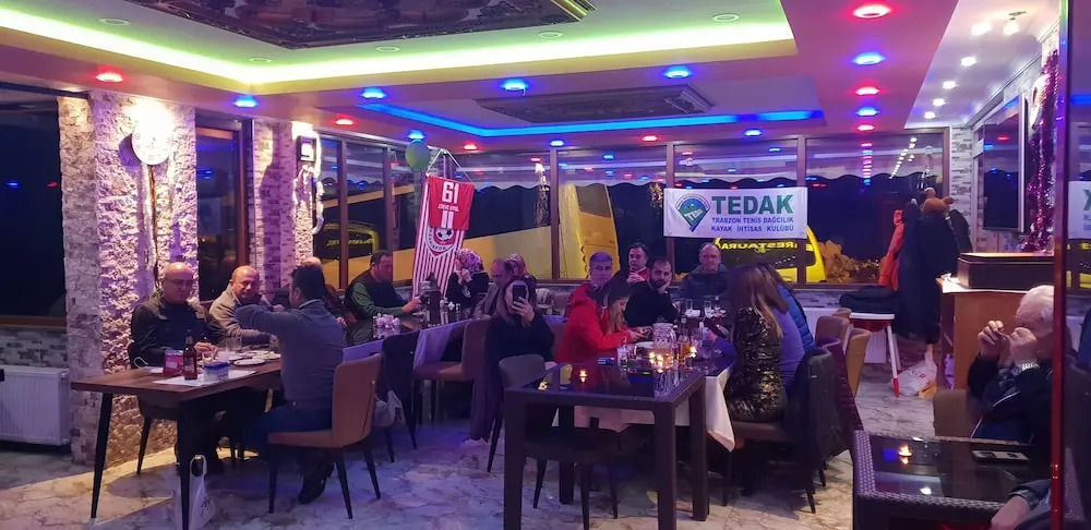 Sisdagi Zirve Otel