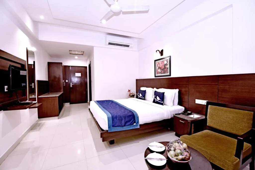 I V Sanctum Hotel