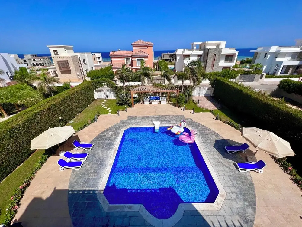 Luxury 4BD Villa with Pool in Hurghada