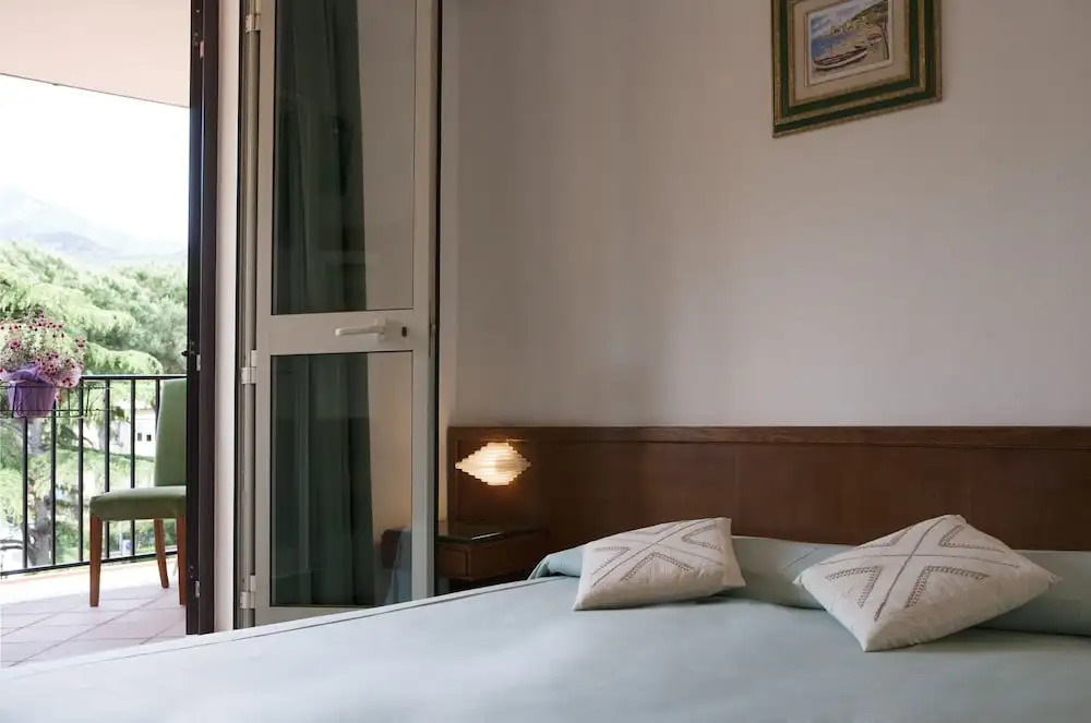 Hotel Marinella