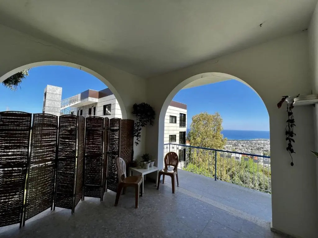 Sea View Spacious Private Villa in Lapta