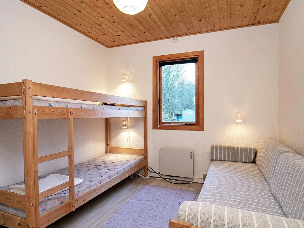 Cozy Holiday Home in Syddanmark near Sea