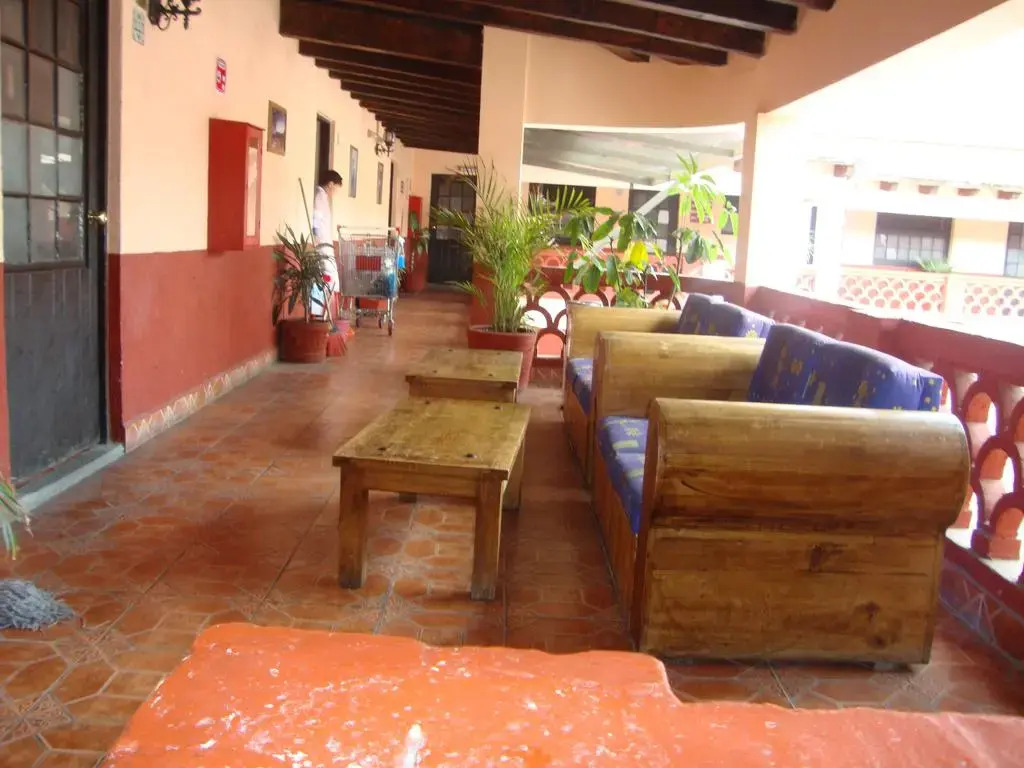 Hotel Virreyes