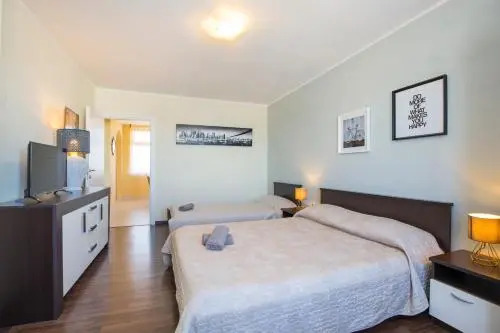 Apartment Arena