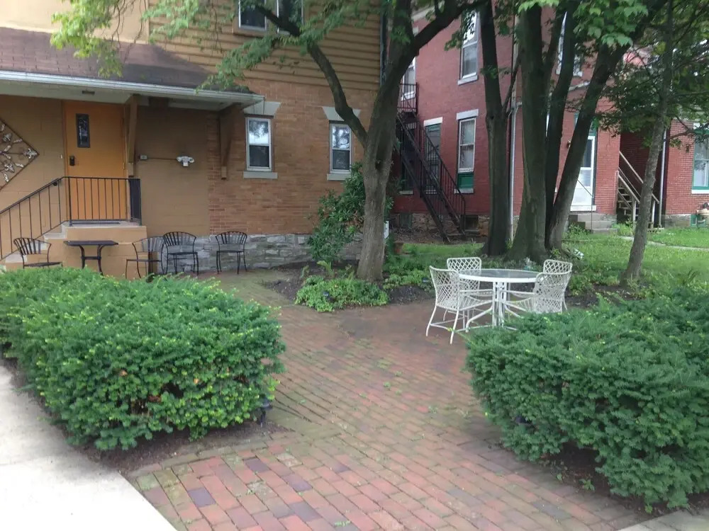 Walton Manor Inn Bed & Breakfast
