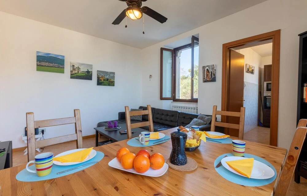 Beautiful Apartment in Assisi With 2 Bedrooms and Wifi